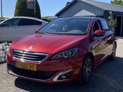 Rood Gebruikt 2014 Peugeot 308 Hatchback | € 5.950 (Goede deal)