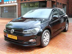 Zwart, metallic lak Gebruikt 2018 VW Polo Comfortline Hatchback | € 8.495 (Goede deal)