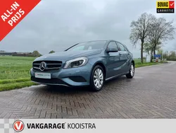 Blauw Gebruikt 2015 Mercedes A180 Prestige Hatchback | € 13.999 (Eerlijke prijs)