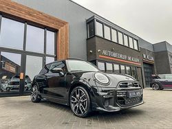 Zwart Gebruikt 2024 Mini John Cooper Works Hatchback | € 42.500 (Duur)