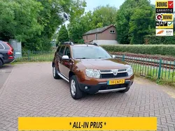 Bruin Gebruikt 2010 Dacia Duster Lauréate SUV | € 4.750 (Eerlijke prijs)