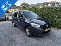 Blauw Gebruikt 2017 Dacia Dokker Ambiance Van | € 5.945 (Eerlijke prijs)