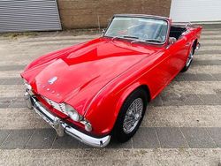 Rood Gebruikt 1964 Triumph TR4 | € 23.500