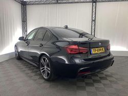 Zwart Gebruikt 2018 BMW 318 Sedan | € 25.000 (Duur)