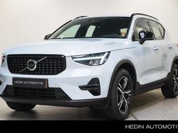 Blauw Gebruikt 2024 Volvo XC40 Plus SUV | € 44.995 (Eerlijke prijs)