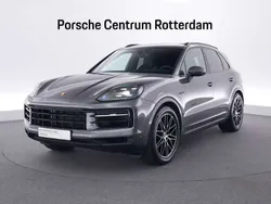 Grijs Gebruikt 2024 Porsche Cayenne SUV | € 114.500 (Iets duurder)