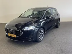 Zwart Gebruikt 2023 Ford Fiesta Titanium Hatchback | € 16.890