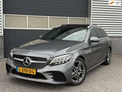 Grijs Gebruikt 2018 Mercedes C200 AMG Stationwagen | € 27.990 (Iets duurder)