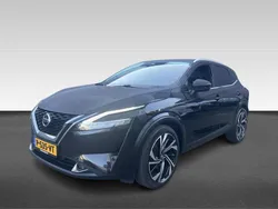 Zwart, metallic lak Gebruikt 2022 Nissan Qashqai Tekna+ SUV | € 23.950 (Super prijs)