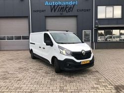 Wit Gebruikt 2018 Renault Trafic MPV | € 6.450