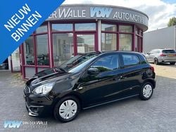 Zwart Gebruikt 2018 Mitsubishi Space Star Hatchback | € 7.499 (Goede deal)