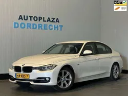 Wit Gebruikt 2012 BMW 320 Executive Sedan | € 9.985 (Super prijs)