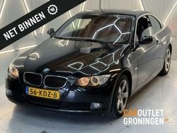 Zwart, metallic lak Gebruikt 2009 BMW 320 Cabriolet Cabriolet | € 4.990 (Super prijs)
