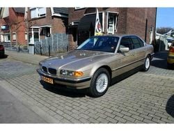 Beige Gebruikt 1999 BMW 750 Sedan | € 12.500