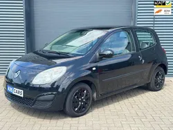 Zwart Gebruikt 2007 Renault Twingo Expression Hatchback | € 1.999 (Eerlijke prijs)