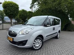 Zilver Gebruikt 2016 Opel Combo Edition MPV | € 13.500