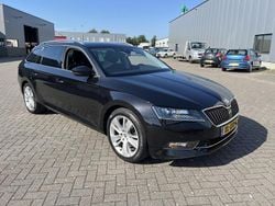 Stationwagon Gebruikt 2015 Skoda Superb Business Line Stationwagen | € 14.500 (Iets duurder)