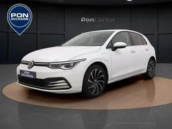 Wit Gebruikt 2022 VW Golf VIII Style Hatchback | € 25.950 (Goede deal)