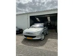 Grijs Gebruikt 2005 Peugeot 206 Quiksilver Stationwagen | € 1.249 (Goede deal)