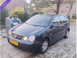 Blauw Gebruikt 2002 VW Polo Hatchback | € 3.450 (Iets duurder)