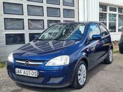 Blauw Gebruikt 2004 Opel Corsa Hatchback | € 1.499 (Goede deal)