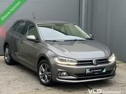 Grijs Gebruikt 2020 VW Polo Highline Hatchback | € 16.995 (Eerlijke prijs)