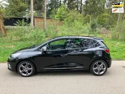 Zwart Gebruikt 2014 Renault Clio R.S. R.S. Hatchback | € 10.850