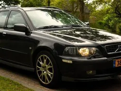 Zwart Gebruikt 2003 Volvo V40 Stationwagen | € 1.299 (Iets duurder)