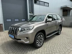 Grijs Nieuw 2024 Toyota Land Cruiser SUV | € 66.950