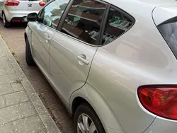 Grijs Gebruikt 2011 Seat Altea MPV | € 1.500 (Super prijs)