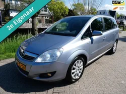 Grijs Gebruikt 2008 Opel Zafira MPV | € 2.995 (Eerlijke prijs)