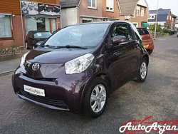 Paars Gebruikt 2009 Toyota iQ Comfort Hatchback | € 4.500 (Eerlijke prijs)
