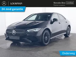 Zwart Gebruikt 2024 Mercedes CLA250e AMG Sedan | € 43.945 (Eerlijke prijs)