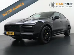 Zwart Gebruikt 2021 Porsche Cayenne SUV | € 68.995 (Eerlijke prijs)