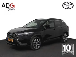 Zwart Gebruikt 2023 Toyota Corolla Cross SUV | € 35.950 (Eerlijke prijs)
