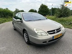 Beige Gebruikt 2004 Citroën C5 Hatchback | € 995 (Eerlijke prijs)