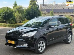 Zwart Gebruikt 2015 Ford Kuga Titanium SUV | € 10.250 (Goede deal)