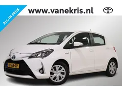 Wit Gebruikt 2020 Toyota Yaris Active Hatchback | € 18.594 (Eerlijke prijs)