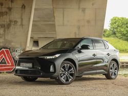 Zwart Gebruikt 2023 Toyota bZ4X Edition SUV | € 44.900 (Eerlijke prijs)