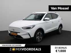 Wit Gebruikt 2022 MG ZS Comfort Sedan | € 20.495 (Eerlijke prijs)