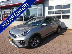Grijs Gebruikt 2020 Kia Niro 2 SUV | € 19.280 (Eerlijke prijs)