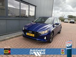 Blauw Gebruikt 2021 Hyundai i20 Comfort Hatchback | € 16.950 (Eerlijke prijs)
