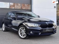 Zwart Gebruikt 2018 BMW 118 Executive Hatchback | € 12.750 (Super prijs)