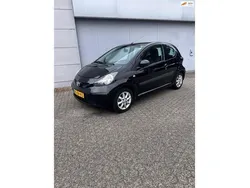 Zwart Gebruikt 2008 Toyota Aygo Hatchback | € 2.200 (Eerlijke prijs)