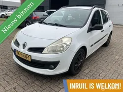 Wit Gebruikt 2009 Renault Clio GrandTour Dynamique Stationwagen | € 1.450 (Super prijs)