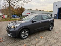 Grijs Gebruikt 2017 Kia Niro SUV | € 8.950 (Goede deal)