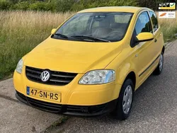Geel Gebruikt 2006 VW Fox Trendline Hatchback | € 2.249 (Eerlijke prijs)