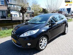 Zwart Gebruikt 2011 Ford Fiesta Ghia Hatchback | € 3.495 (Goede deal)