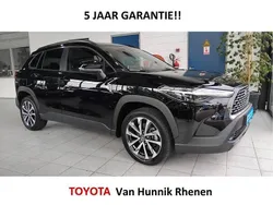 Zwart, metallic lak Gebruikt 2024 Toyota Corolla Cross Style SUV | € 34.950