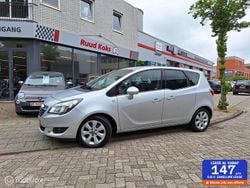 Grijs Gebruikt 2016 Opel Meriva MPV | € 8.950 (Eerlijke prijs)
